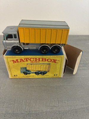 Matchbox No. 47 D.A.F. Tipper Truck with Original Box, Nice