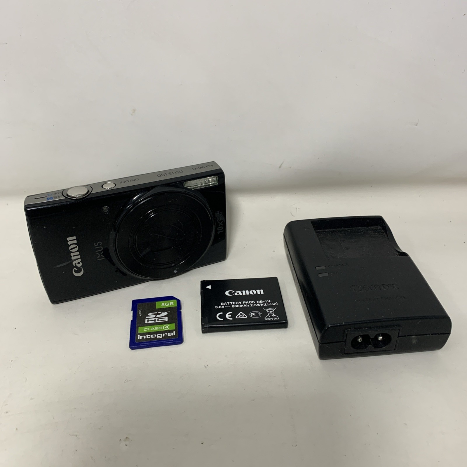 Canon IXUS 180 20MP Compact Digital Camera Black - FAST DISPATCH