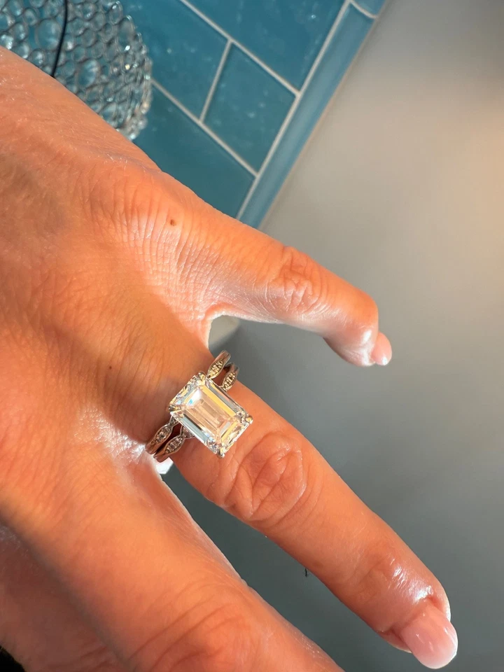 Ritani 纯 14K 白金 4 克拉实验室制造的钻石戒指套装 尺寸 7 IGI 认证 — 第 2/4 张图片