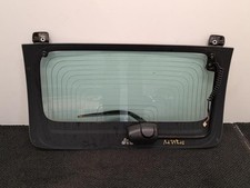 Lunette arrière Peugeot 2008