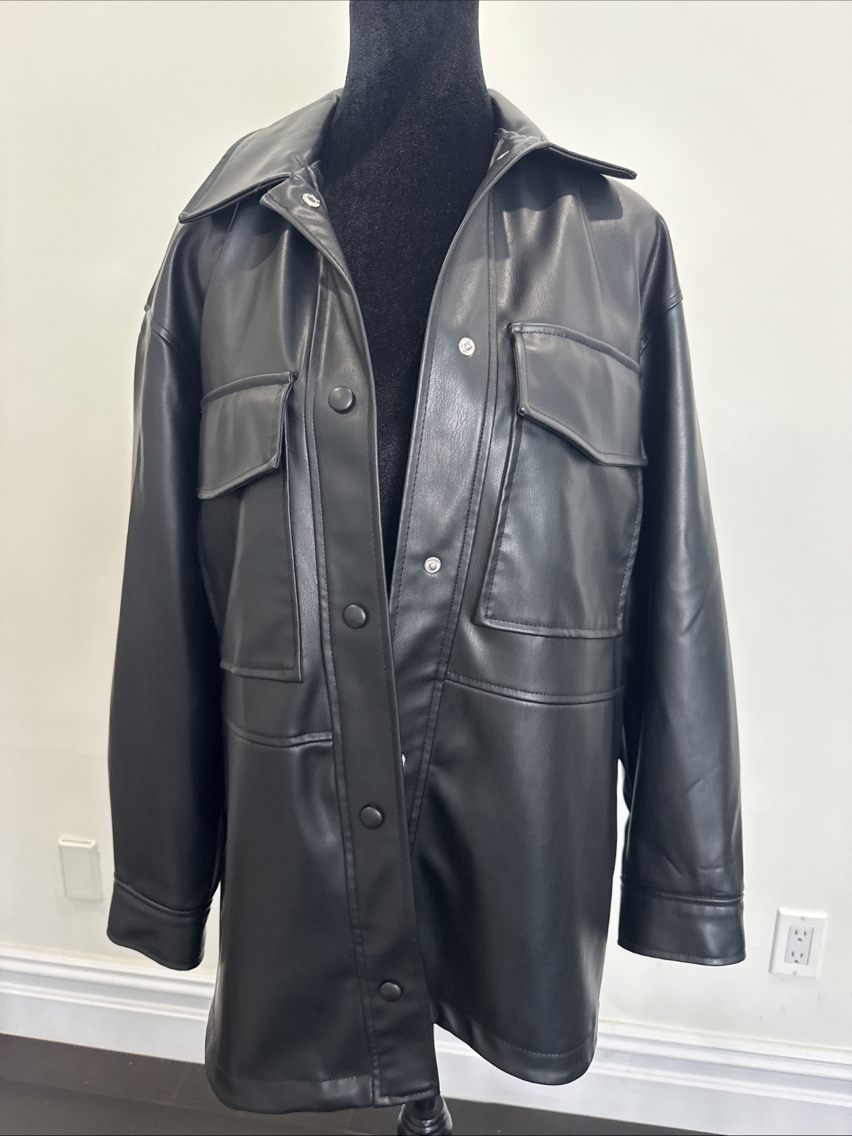Zara Women's Faux Leather Oversized Button Down Black SHIRT  Jacket Size XS