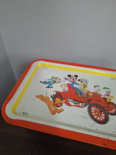 Bandeja metálica vintage de Mickey Mouse and Friends de Disney - Imagen 2 de 9