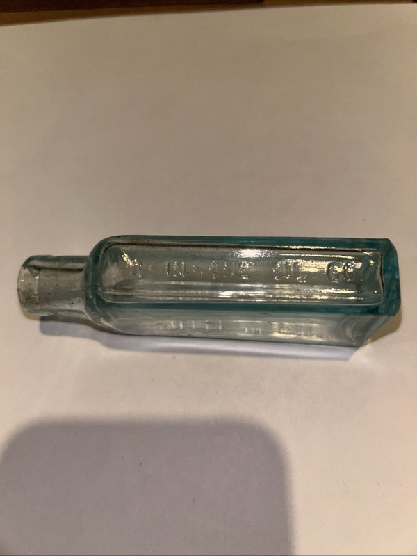 Vintage 3 - 1 - Oil Co. bottle