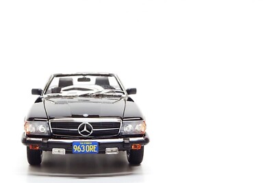 Norev 1:18 Mercedes-Benz 450 SL Cabriolet (R107) 