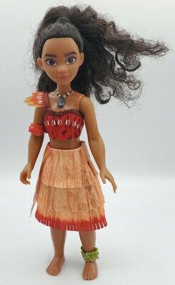 Disney Musical Doll Moana of Oceania Light Up Necklace How Far I'll Go Works