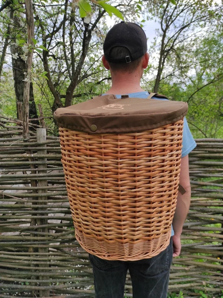 Mushroom Foraging Basket Backpack 27L Wicker Frame Hiking Lightweight Gear - Image 3 of 4
