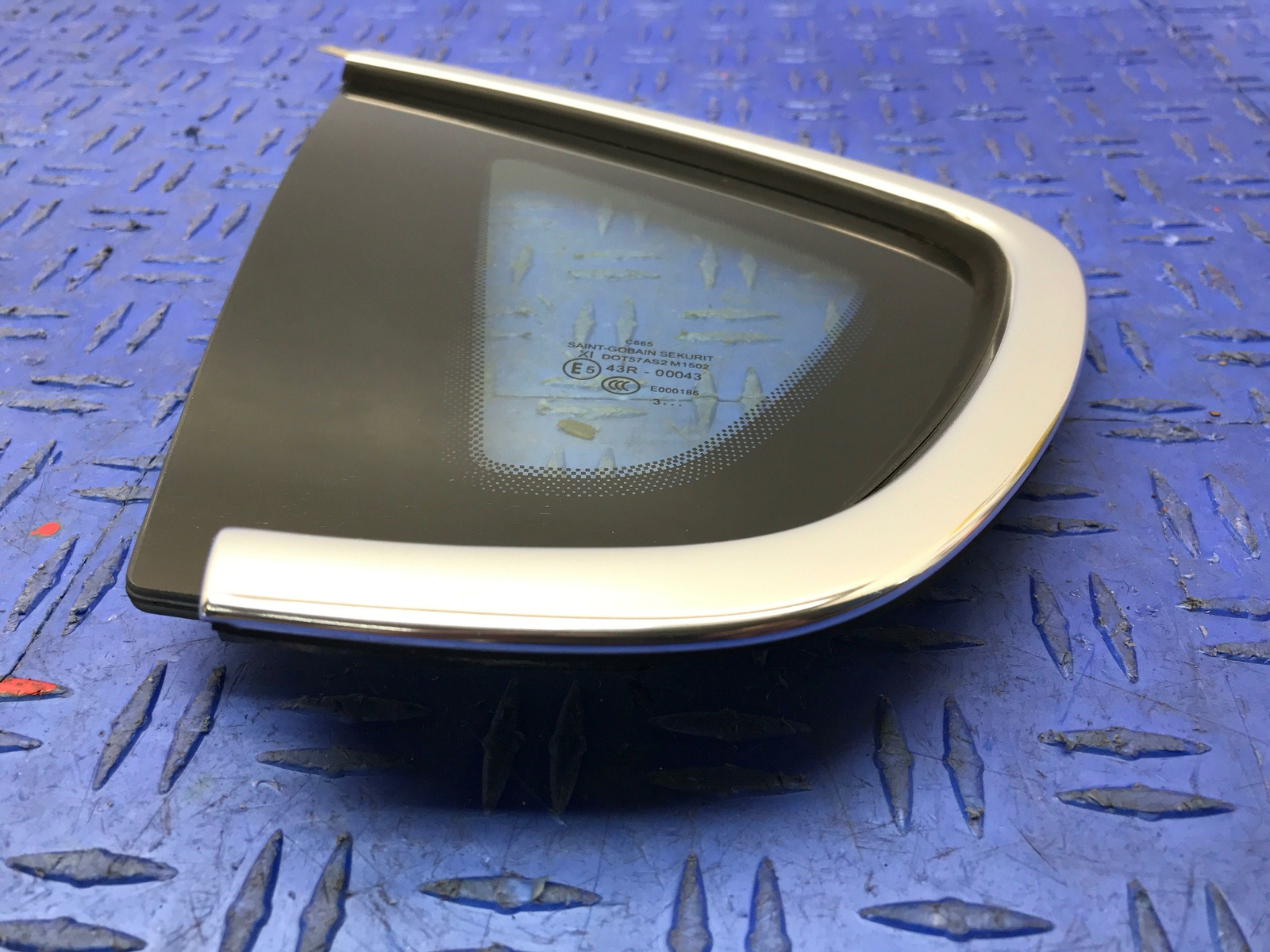 13 - 19 MASERATI QUATTROPORTE M156 REAR LEFT QUARTER CHROME WINDOW GLASS OEM