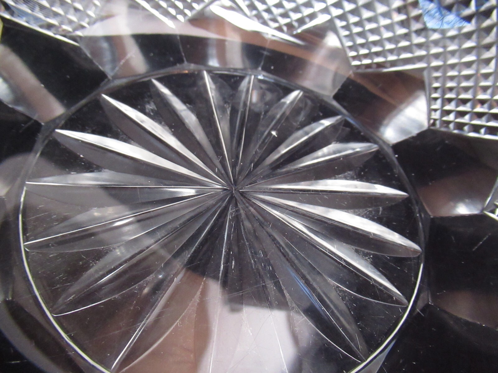 Vintage Diamond cut Crystal Bowl Delicate Sawtooth Edge 7"