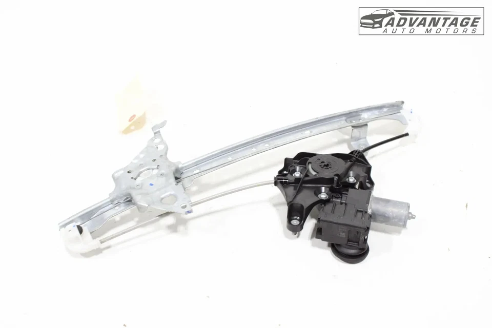 2020-2022 TOYOTA COROLLA REAR RIGHT SIDE DOOR WINDOW REGULATOR & MOTOR OEM - Image 2 of 4