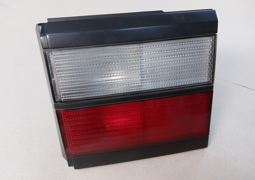 🢂VW PASSAT 35i G60 VARIANT RECHTE RÜCKLEUCHTE RÜCKLICHT HECKKLAPPE 333945108