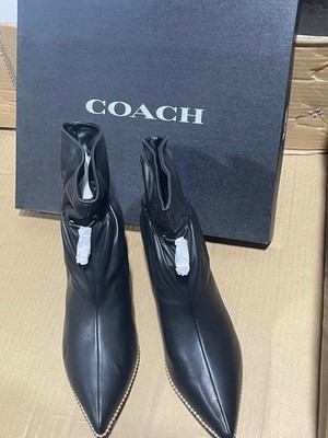 Coach C6762 Women s Leather Wynie Bootie Black  6.5 B  Women s boots