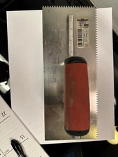 MARSHALLTOWN 771sd 11" XTRA LITE FINISHING TROWEL W/ DURASOFT RUBBER GRIP