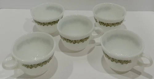 Vintage Pyrex Set of 5 Coffee Cups Green Flowers Spring Blossom Crazy Daisy