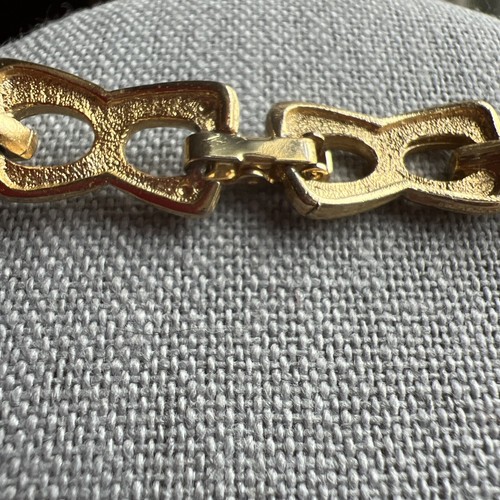 Gold Tone Chain Link Necklace - 15"; Classic! - Picture 11 of 11