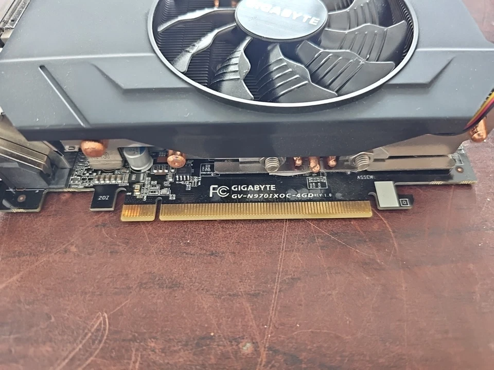 Gigabyte NVIDIA GeForce GTX 970 4GB DDR5 SDRAM Graphic Card GV-N970IXOC-4GD - Image 2 of 4