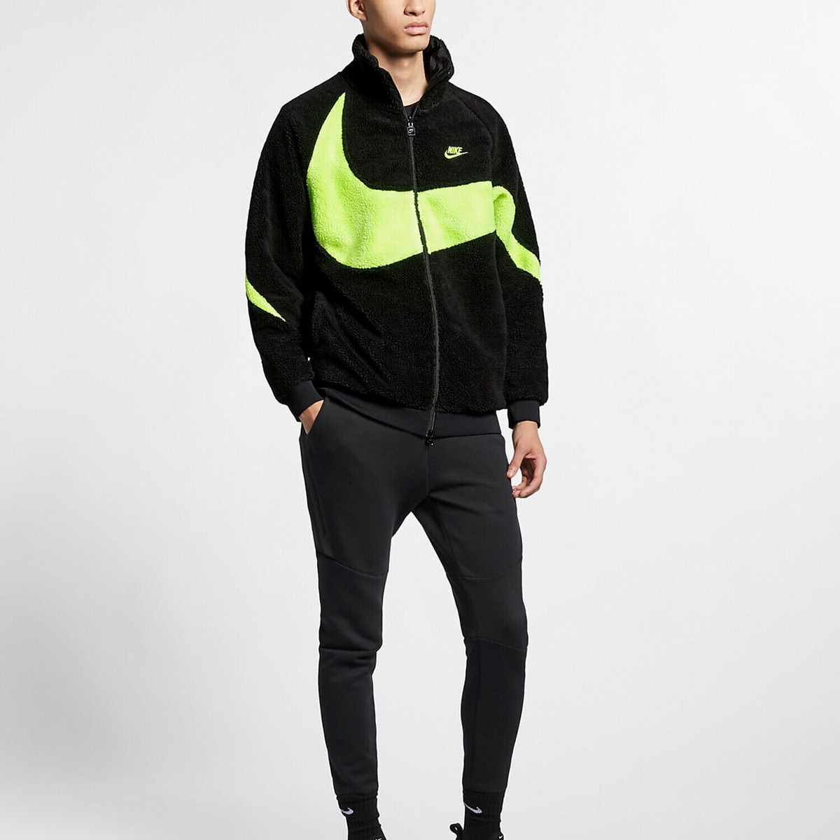 Nike Big Swoosh Reversible Boa Jacket (Asia Sizing) Black Nike Big Swoosh Reversible Boa Jacket (Asia Sizing) Black