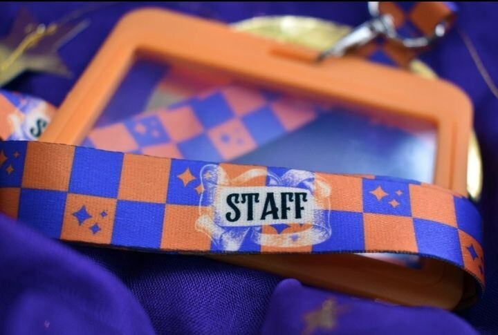 Geek Gear World of Wizardry Weasley Wizard Wheezing Joke Shop Staff Lanyard NEW