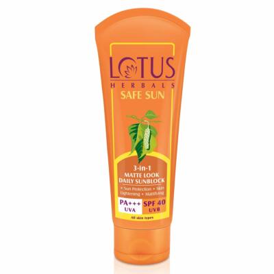 Lotus Herbals Safe Sun 3-in-1 Matte Look Daily Sunblock SPF-40 100g