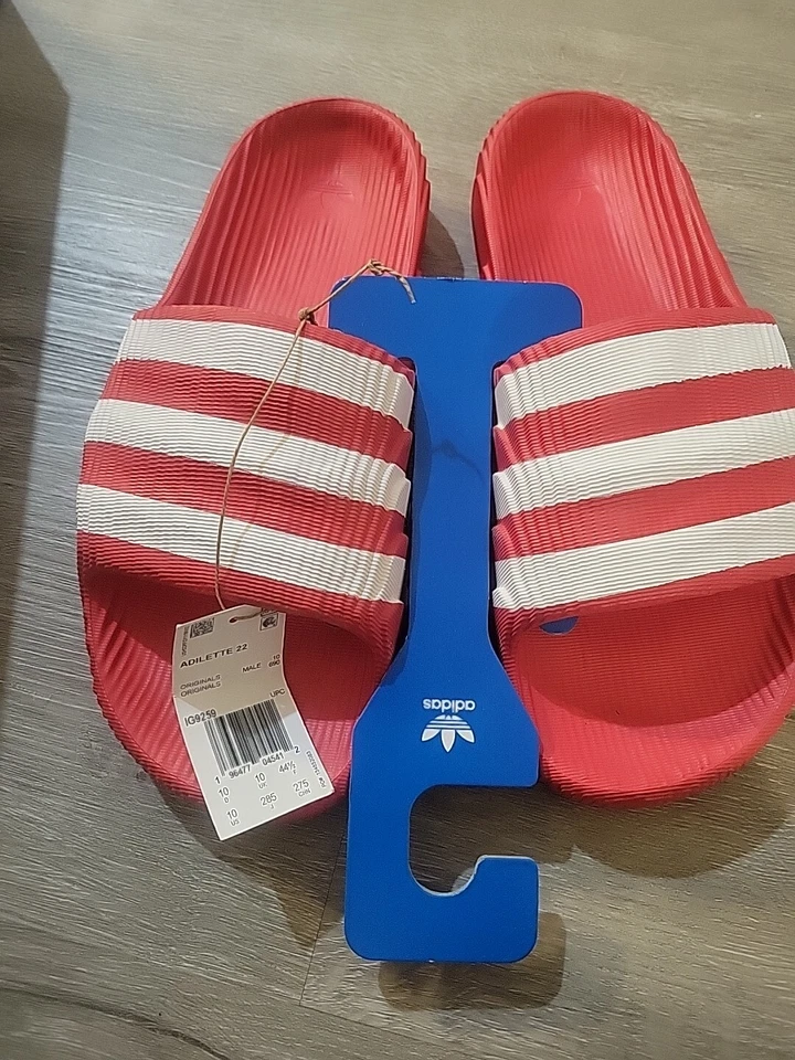 Adilette 22 Talla 10 Foto 3 de 4