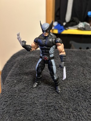 Marvel Legends X-Force Wolverine 6-inch Action Figure with Wendigo