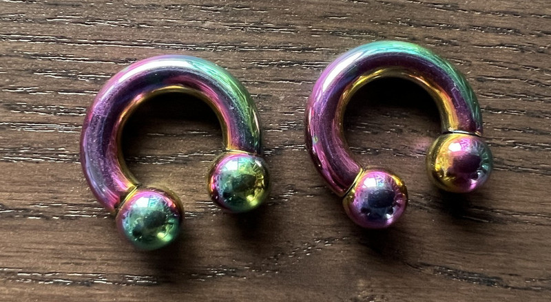 4G Metal Steel Horseshoe Circular Barbell With Balls Ears Labret