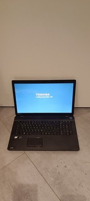 Toshiba Satellite C70D-A-111- 17 Zoll - AMD E1 - 500GB HDD Windows 10 Notebook