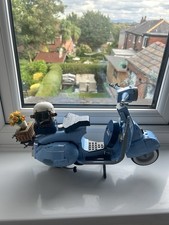 LEGO Icons 10298 Vespa 125 Building Kit