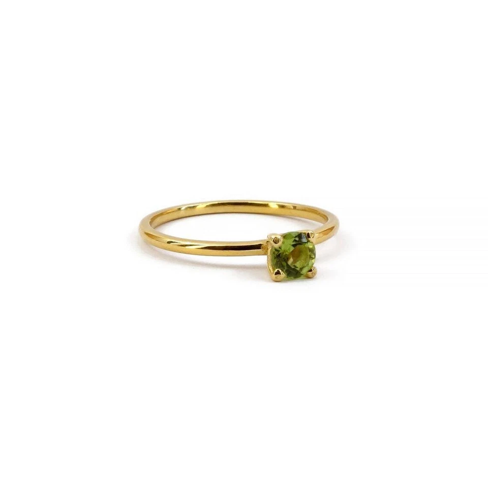 0.50 Ct Natural Green Peridot Gemstone Women's Promise Ring 10k Yellow Gold - Image 2 of 4