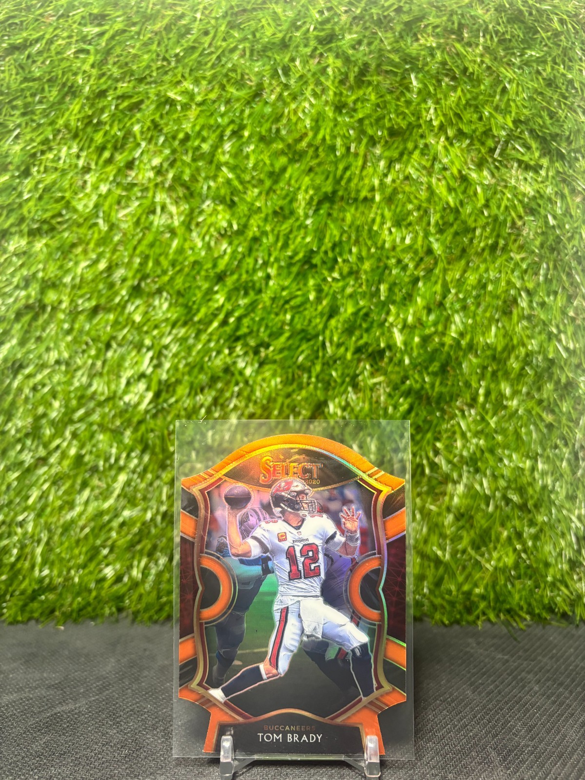 2020 Panini Select - Concourse Tom Brady #1 Orange Die-Cut  PATRIOTS