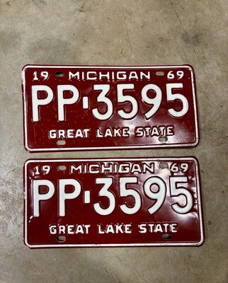 1969 Michigan License Plate Pair (pP-3595)  Great Lake State Vintage