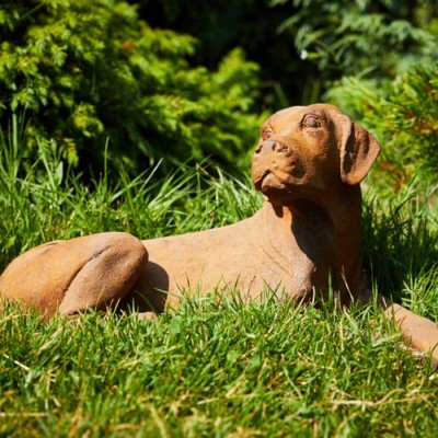 Cast Iron Rust Lying Labrador Dog Statue Home Garden Ornament Feature - Chocolate Lab Garden Ornament Cast Iron Rust Lying Labrador Dog Statue Home Garden Ornament Feature - Chocolate Lab Garden Ornament