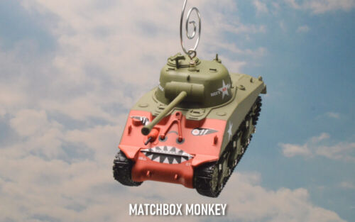 1952 USA Sherman M4 Tank Korean War WWII Custom Christmas Ornament Red Devils - Picture 3 of 10