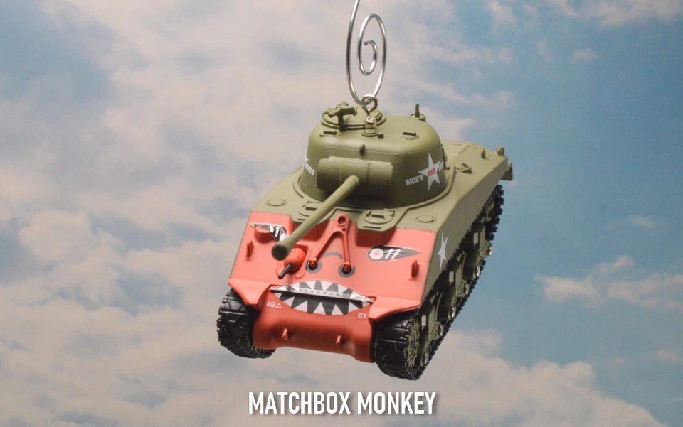 1952 USA Sherman M4 Tank Korean War WWII Custom Christmas Ornament Red Devils - Image 3 of 4