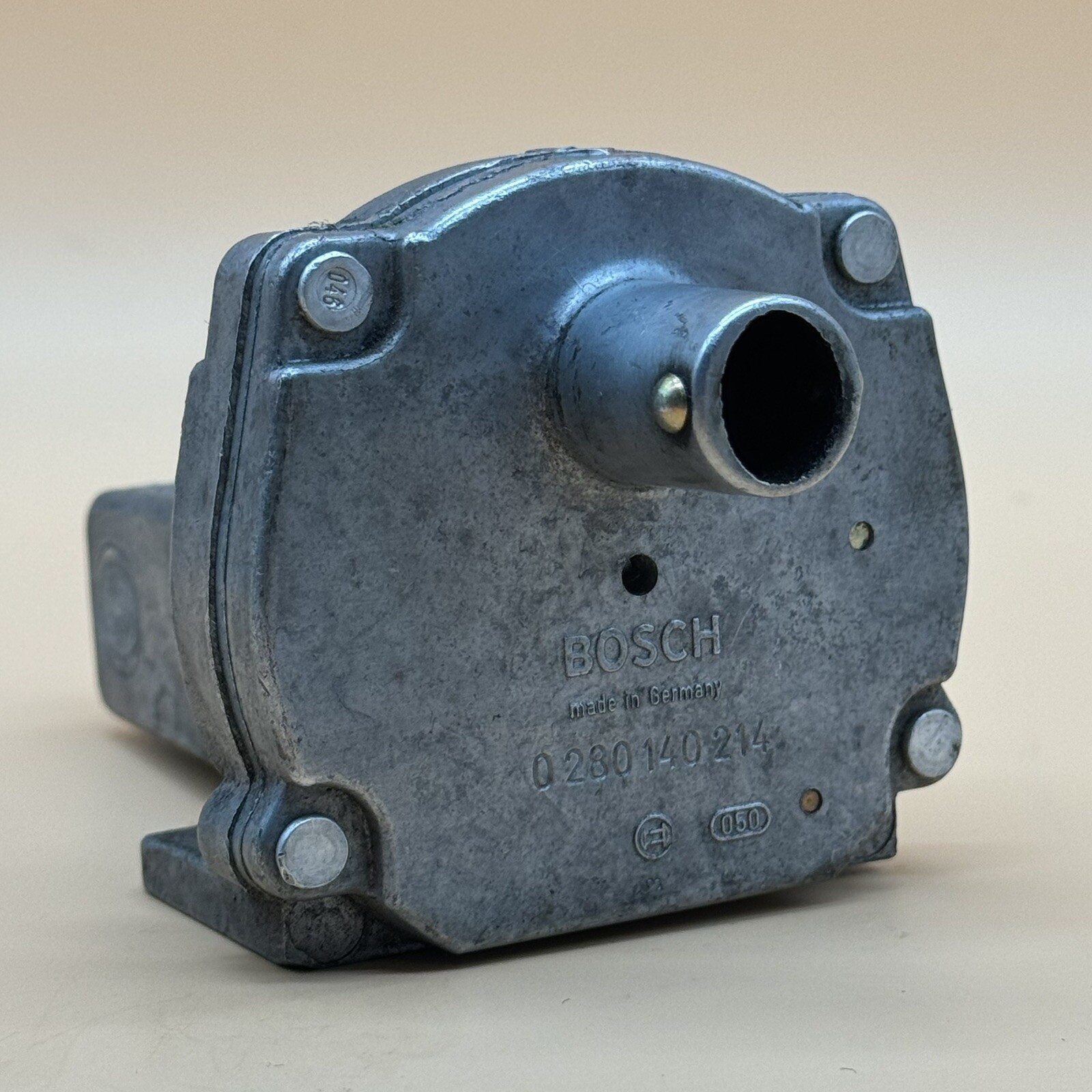 Fuel Injection Auxiliary Air Valve Regulator BOSCH 0 280 140 214