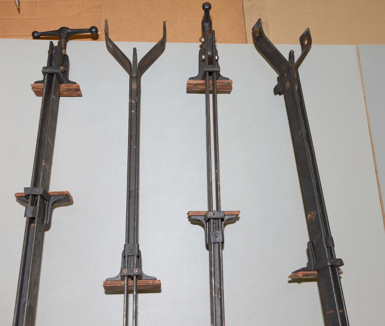 4 antique bar clamps woodworking bench glue up tool collectible cast