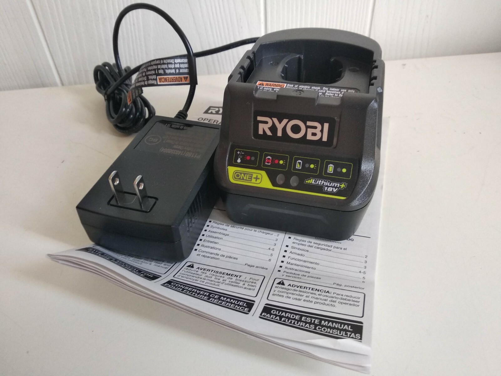 New 18v Ryobi P118B Lithium Ion 18 volt Compact Battery Charger