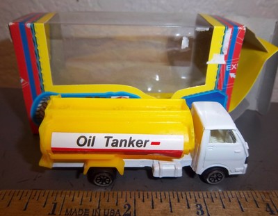 toy mini truck