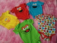 Baby Boy 6-9 Months 123 Seasome Street Onsies 5pc Set - EUC