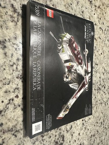 LEGO Star Wars:Republic Gunship UCS (75309) Great Condition, 100% Complete
