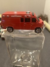 Vintage Chevrolet Custom Emergency Van 1:64 S...