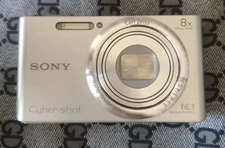 SONY Cyber-shot DSC W730 16.1 MP Digital Camera 8x Zoom With SD Card WORKS GREAT