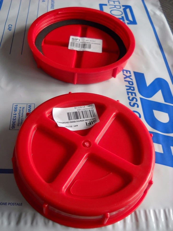 SIFI 60037 TAPPO SERBATOIO ACQUA POTABILE (FEMMINA) CARAVAN / CAMPER & BARCHE