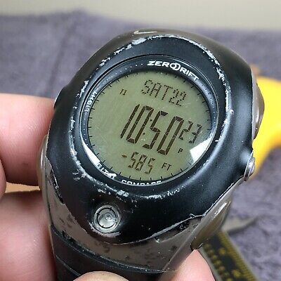 Vintage Nike Men WG56-4000 Zero Drift Black 42mm Quartz Vintage Nike Men WG56-4000 Zero Drift Black 42mm Quartz