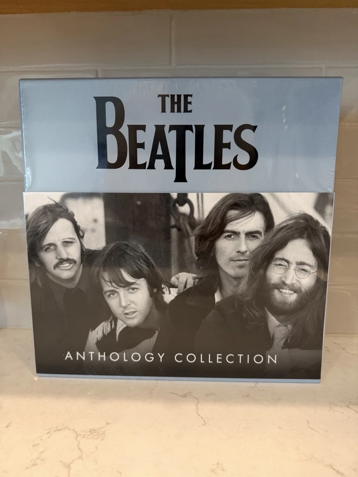 The Beatles Anthology Collection + Limited Numbered Photo Art Card Set: 12LP - Image 3 of 4
