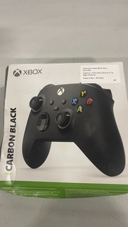 Skullycandy Carbon black Xbox Controller