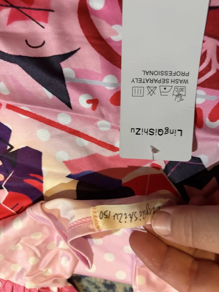 Vestido de noche fundamental de papel educativo Foto 2 de 3