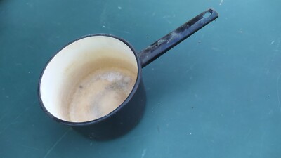 Pot enamel pot saucepan vintage GDR VEB Ostalgie