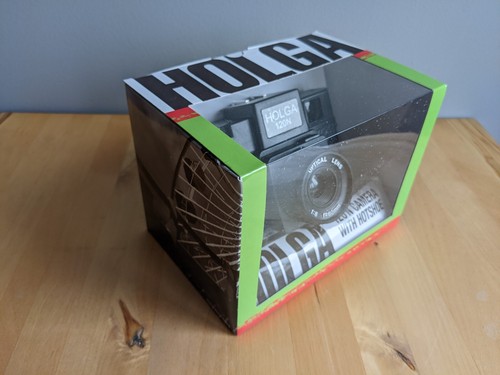 Holga 120N Medium Format Point and Shoot Film Camera NIB w/Hot Shoe 120mm film - Picture 5 of 5