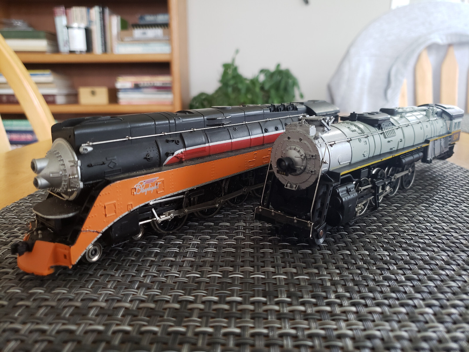 Set of 2 Vintage HO scale bachmann #809 and #4454 GS4 4-8-4 Steam locomotives