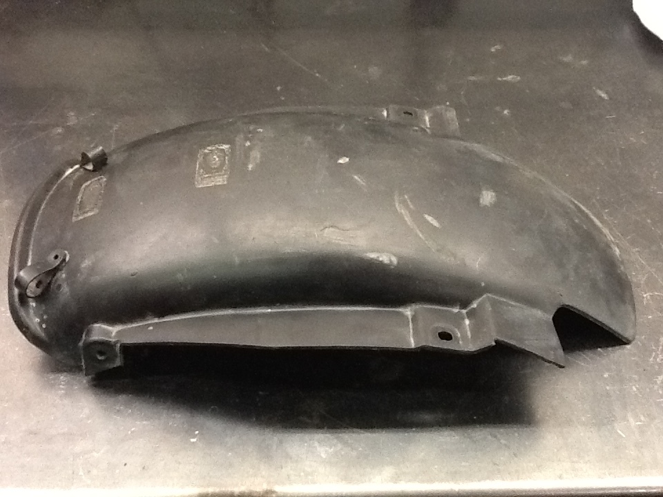 Yamaha 1986 FZX750S FZX 750 S FAZER Under Fender OEM#1UF-21629-00